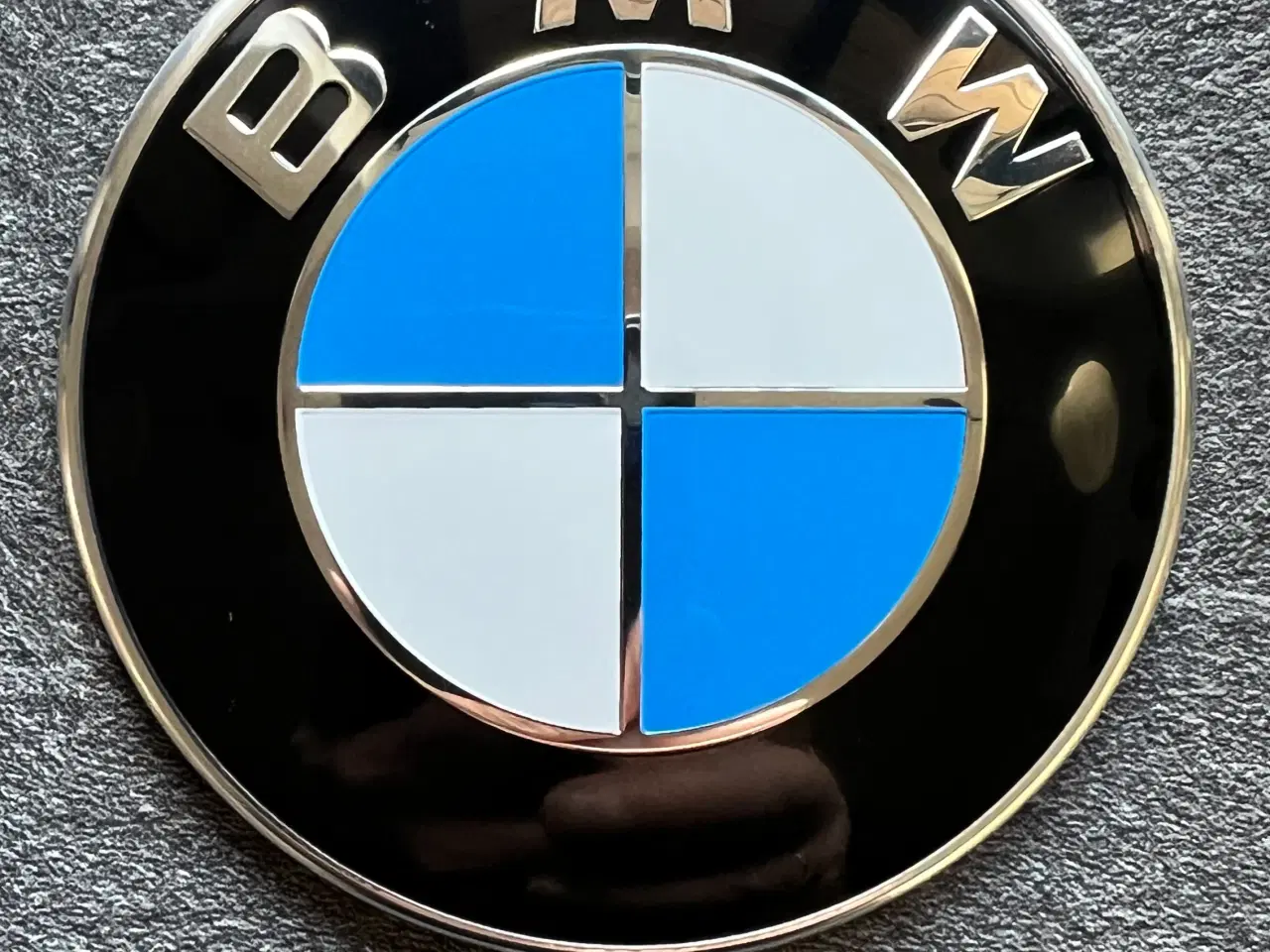 Billede 2 - Bmw emblem 82mm nyt 