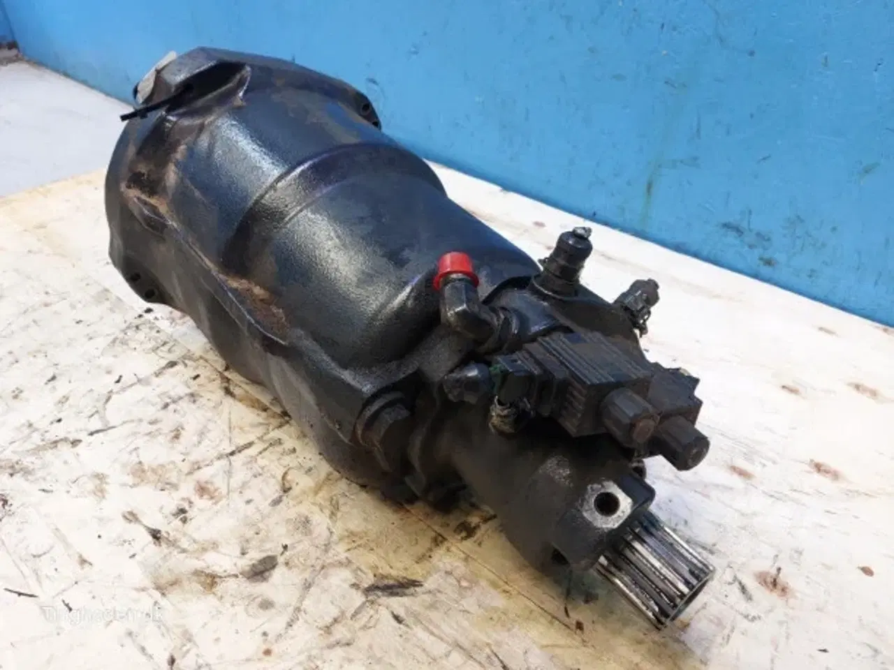 Billede 4 - Valmet 8050 Transmission Hus 33375200