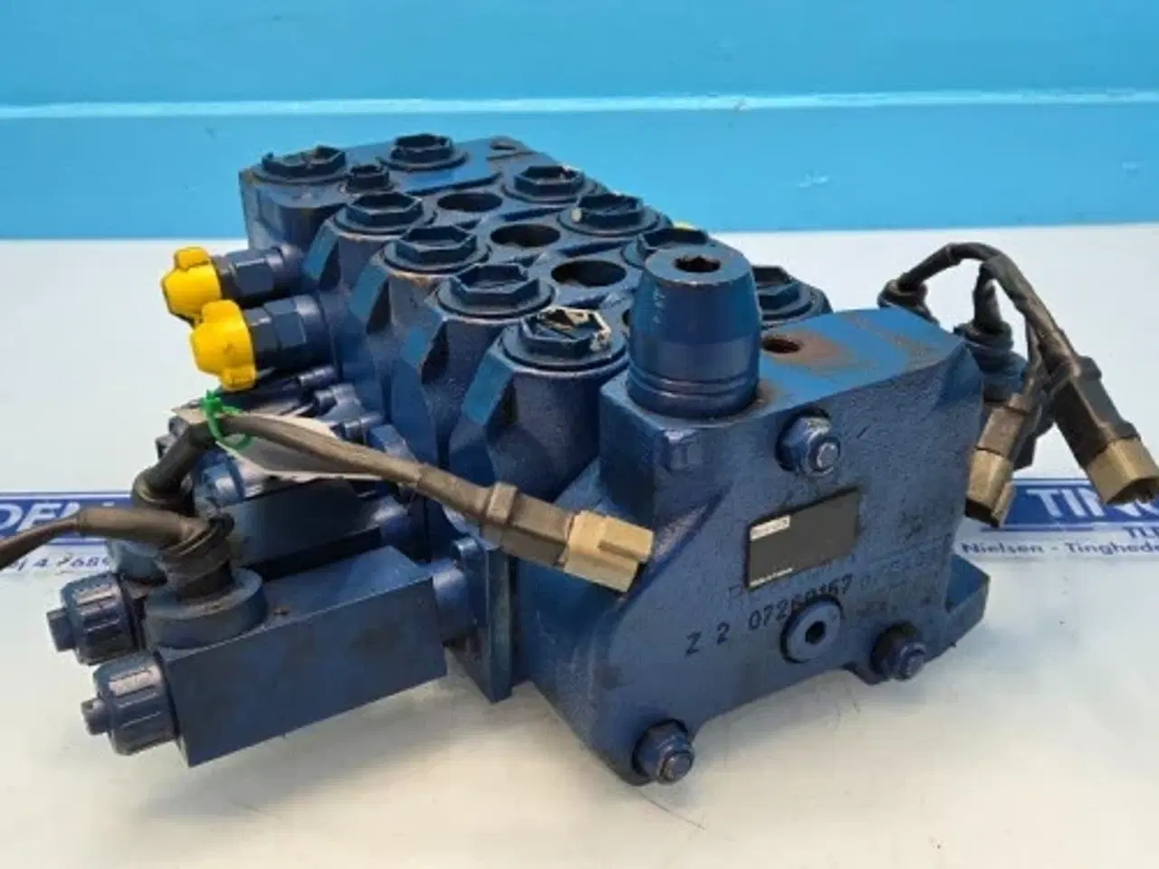 Billede 18 - New Holland LM5080 Hydraulikventil 87358442