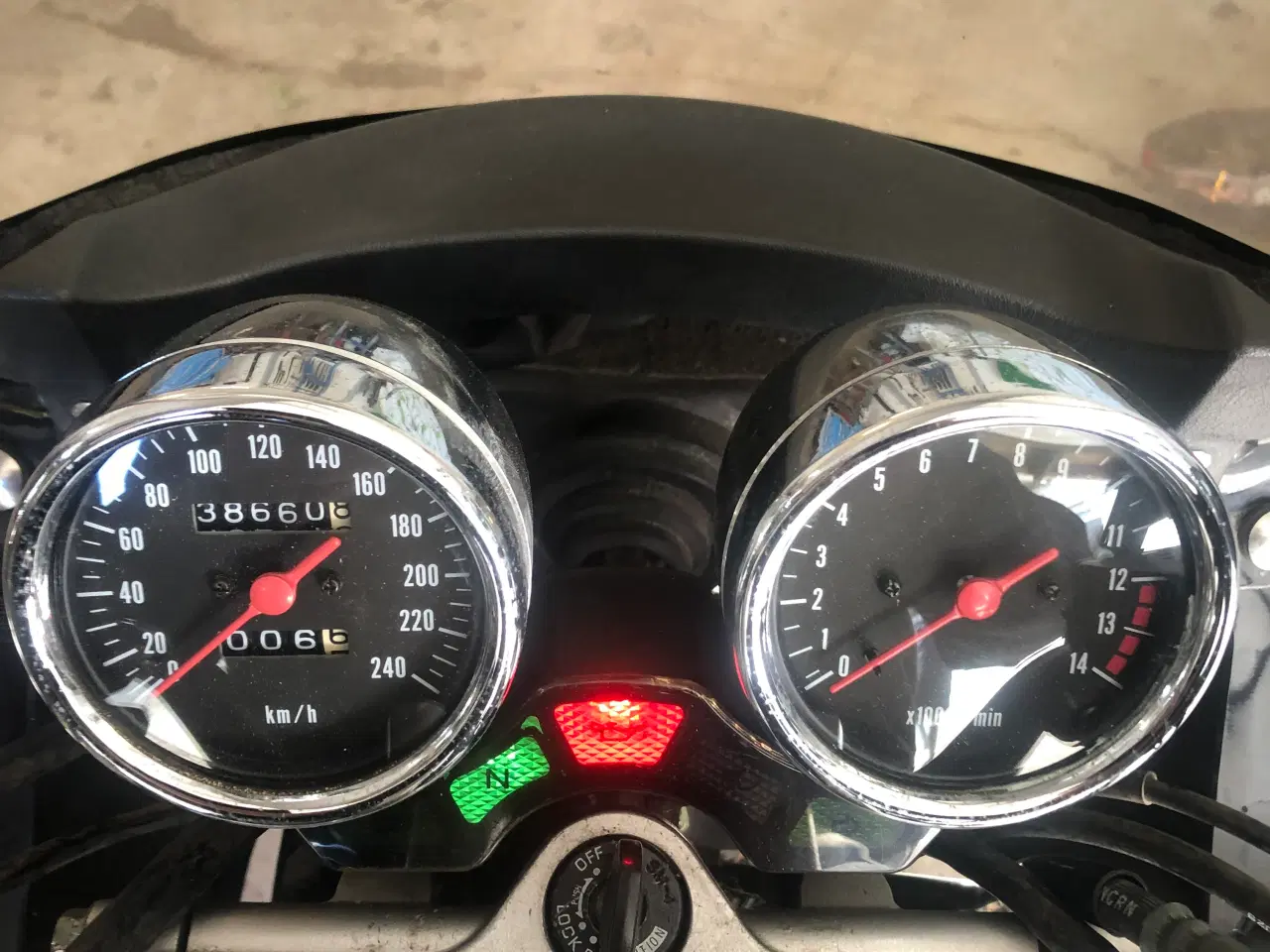Billede 5 - Suzuki 600 motorcykel år 1999 nysynet 