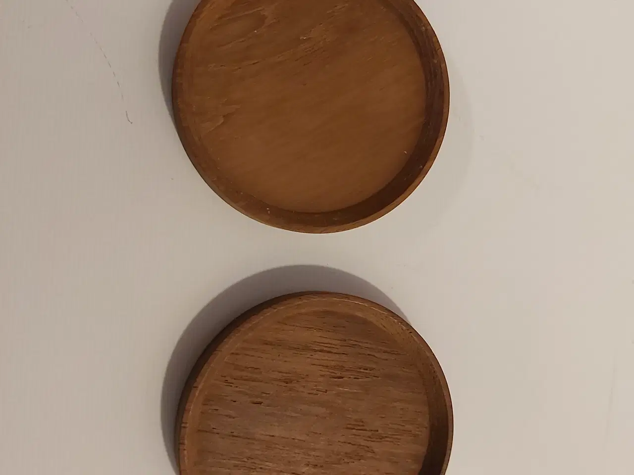 Billede 1 - 2 Flaskebakker i teak. : 7,5 cm