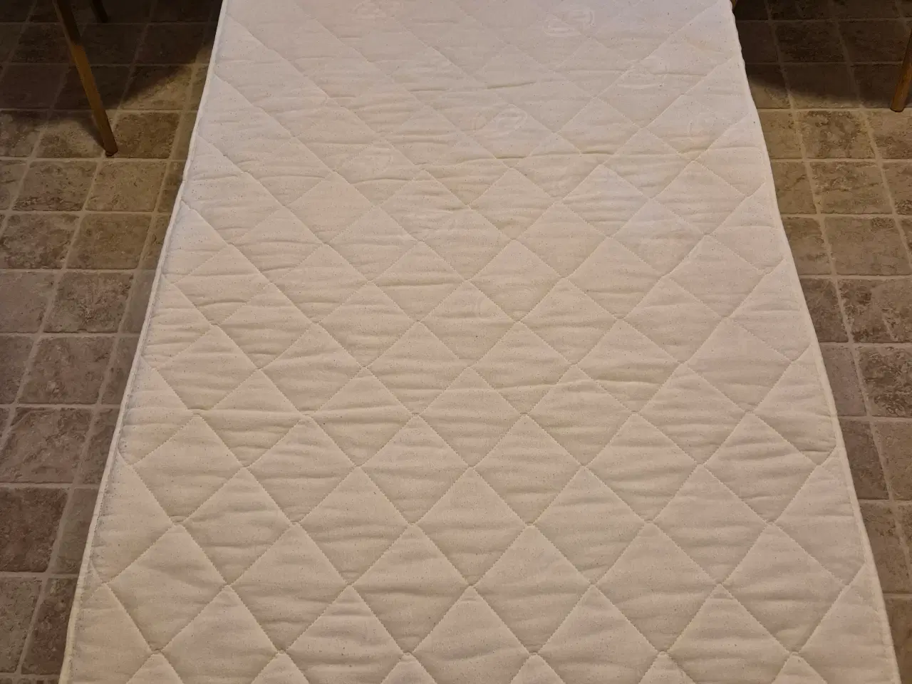 Billede 3 - 2 stk enkelt senge med topmadras 90x200 cm