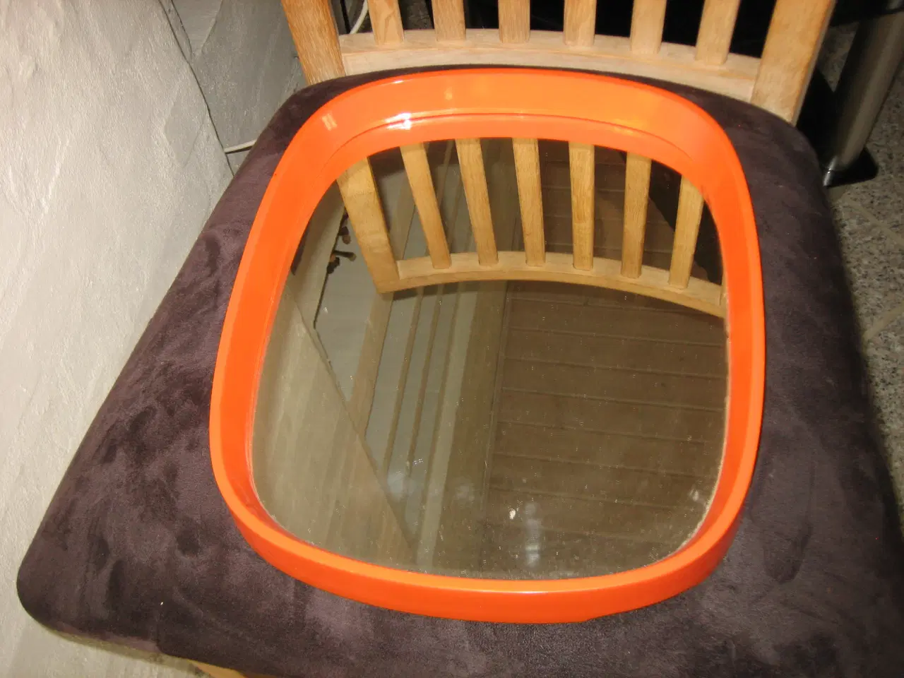 Billede 2 - Entre spejl i teaktræ + orange spejl med plastik k