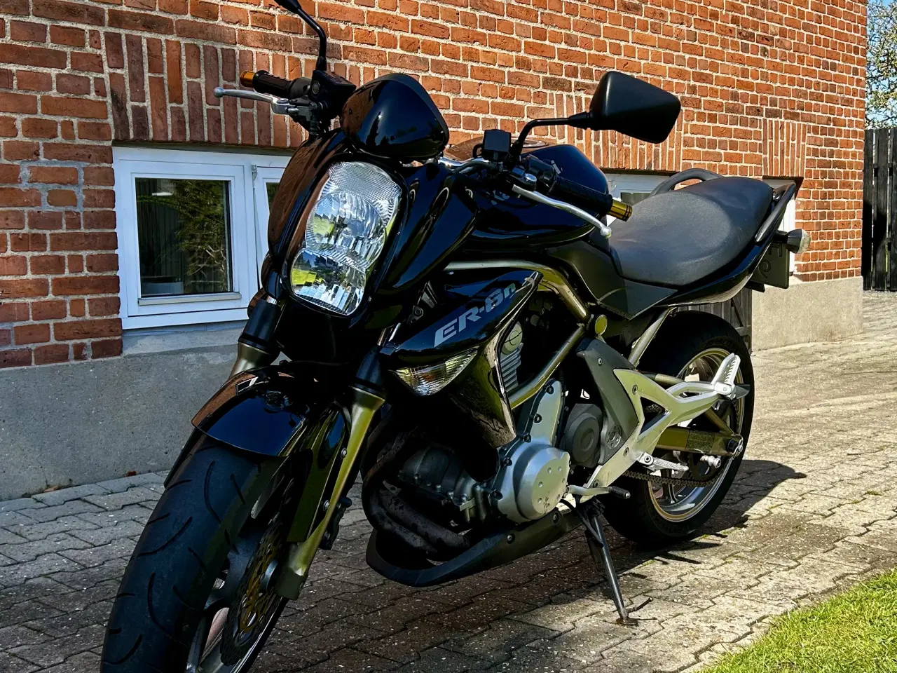 Billede 5 - Kawasaki er-6n nysynet