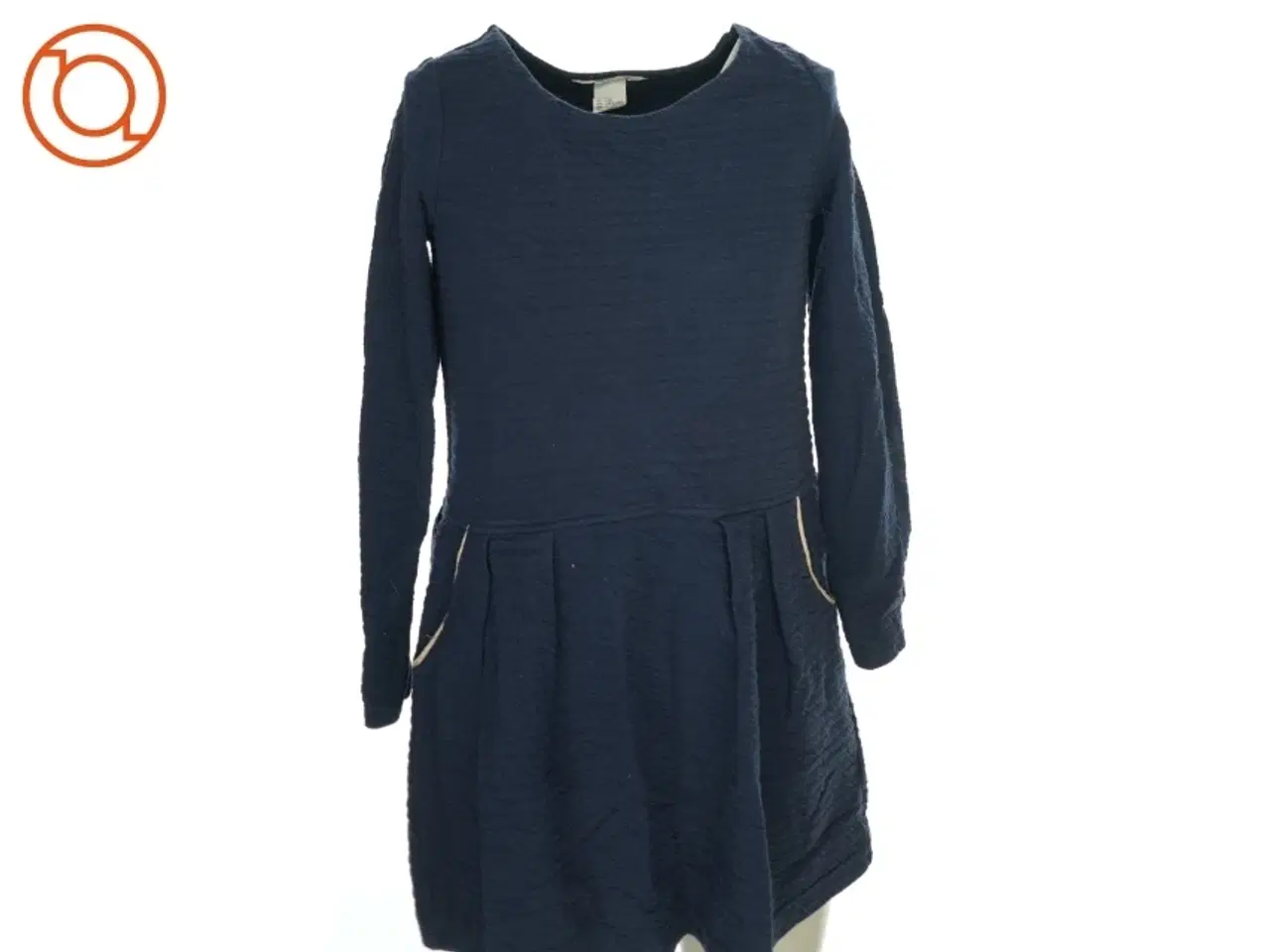 Billede 1 - Kjole fra H&M (str. 122/128)