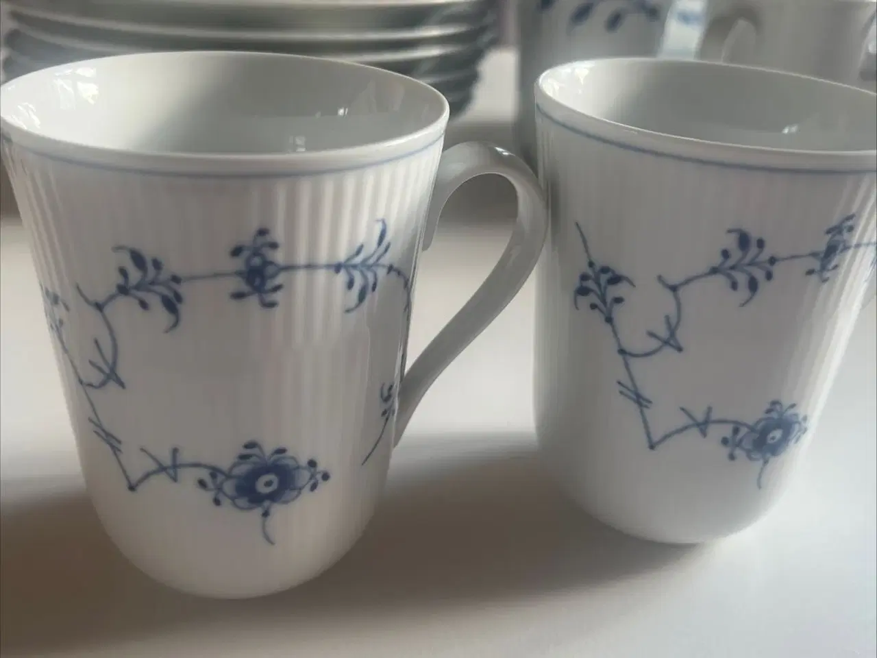 Billede 1 - Musselmalet kop, 36 cl, 2 stk