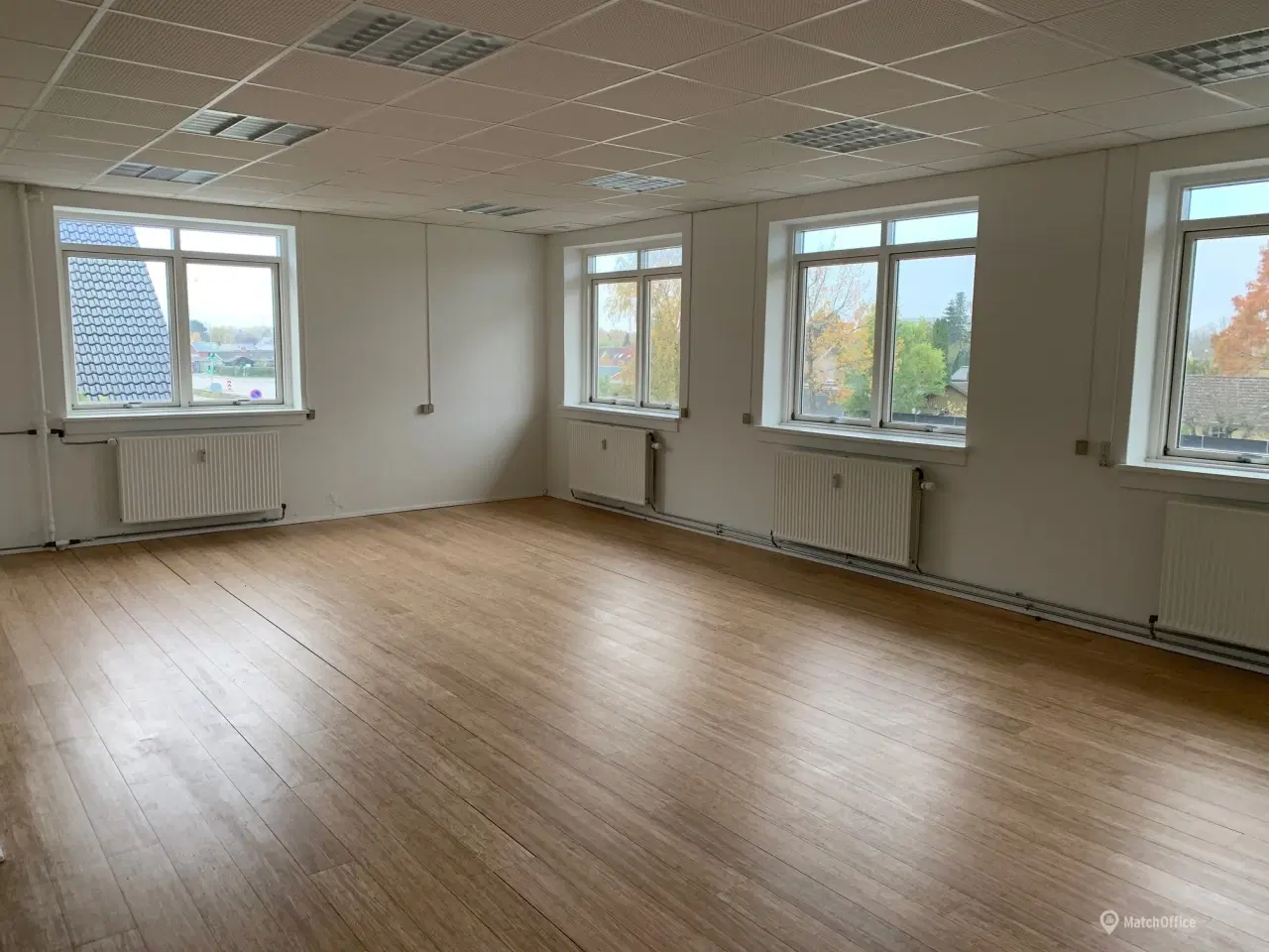 Billede 10 - Kontorlokaler på 198 m² udlejes.