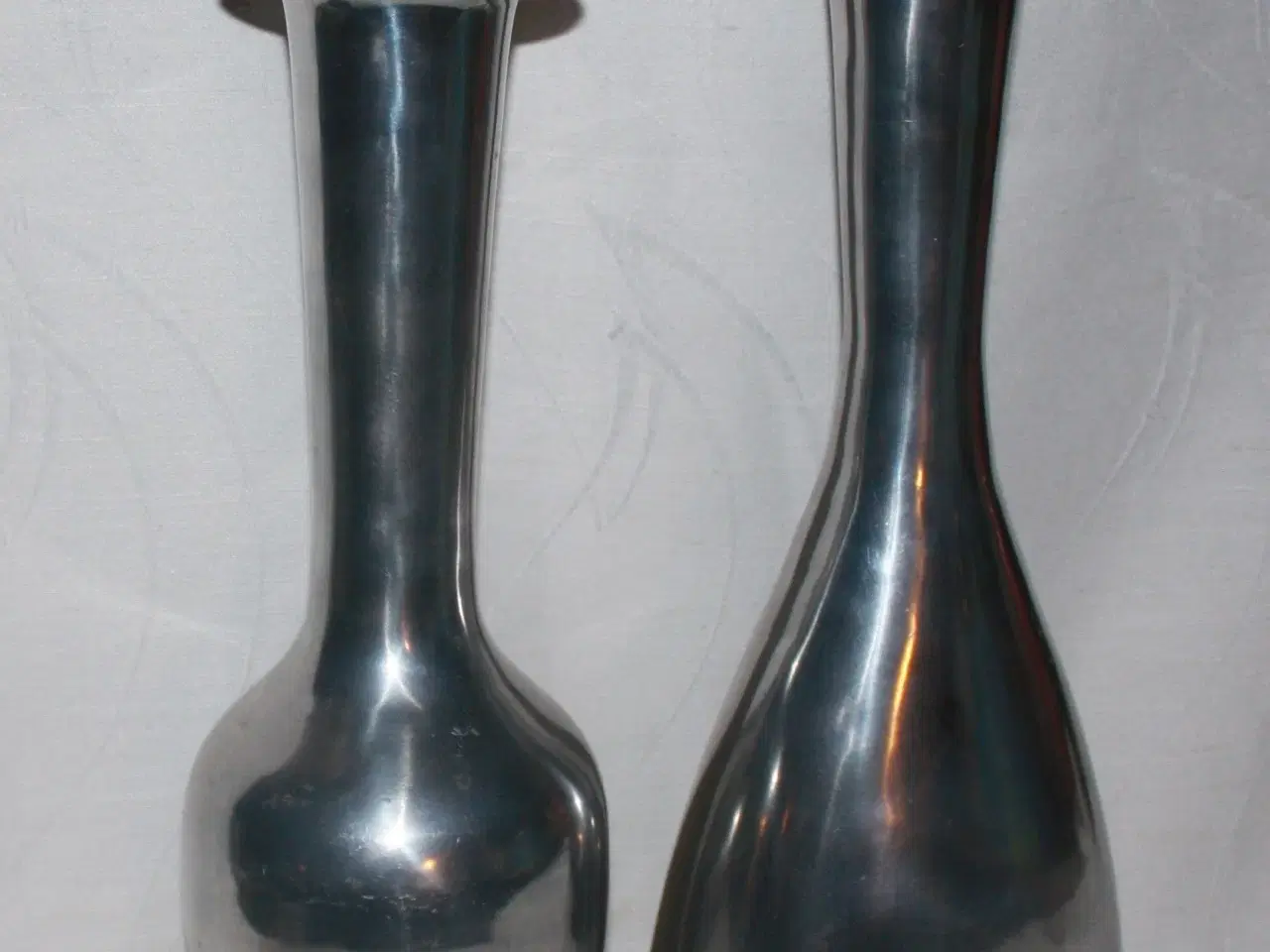 Billede 3 - 2 vaser af rustfrit stål