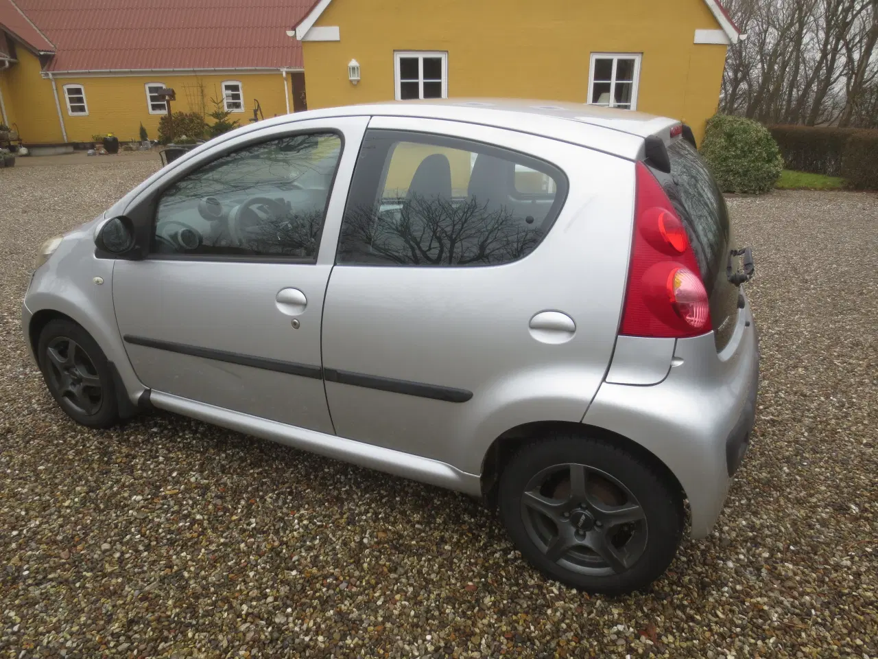 Billede 9 - Peugeot 107 1.0 i År 2008 Synet. 