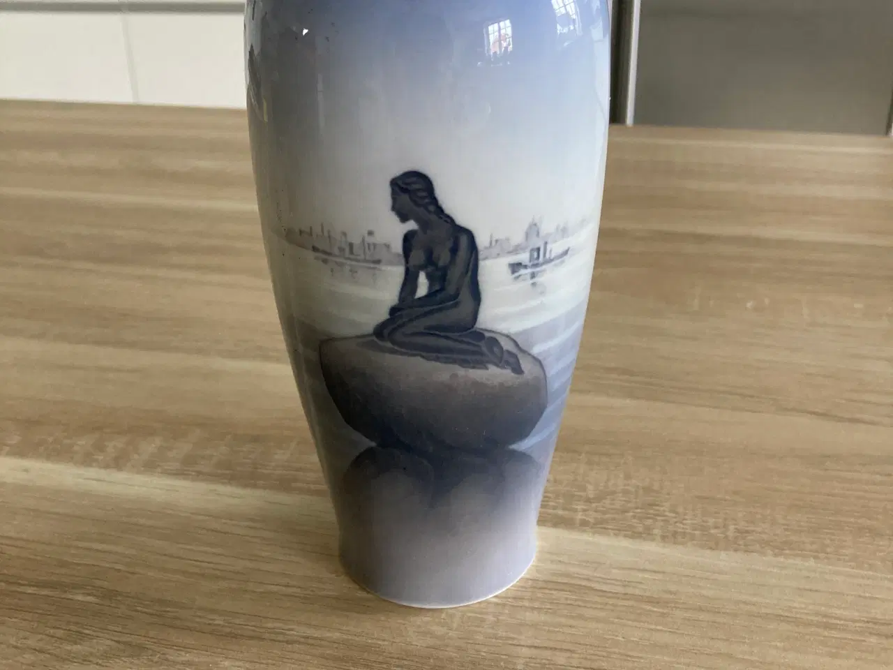 Billede 1 - Royal Copenhagen vase Langelinie 4463