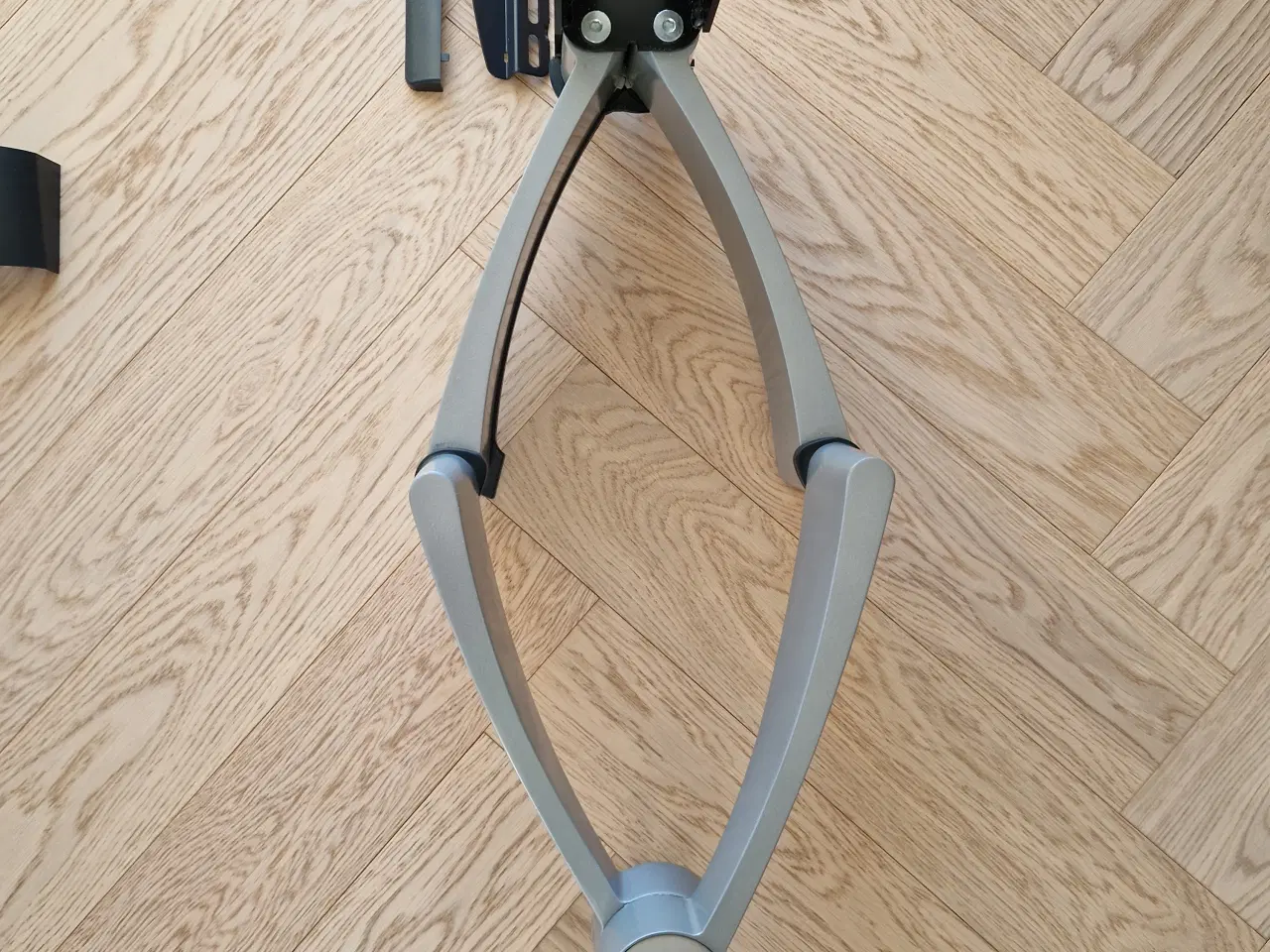 Billede 2 - Vogels tv ophæng med udtræk