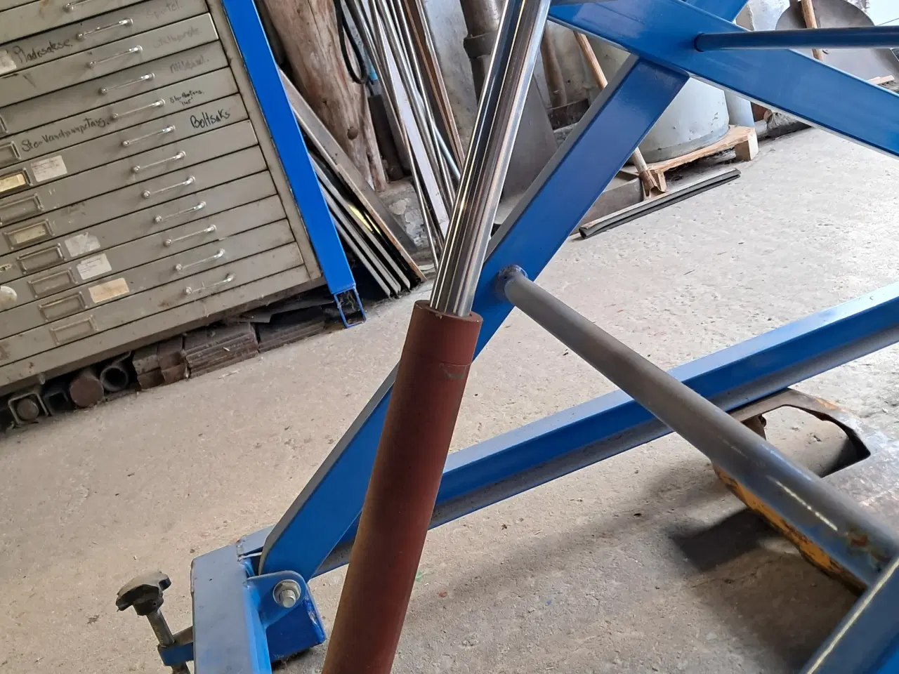 Billede 12 - MC Lift.