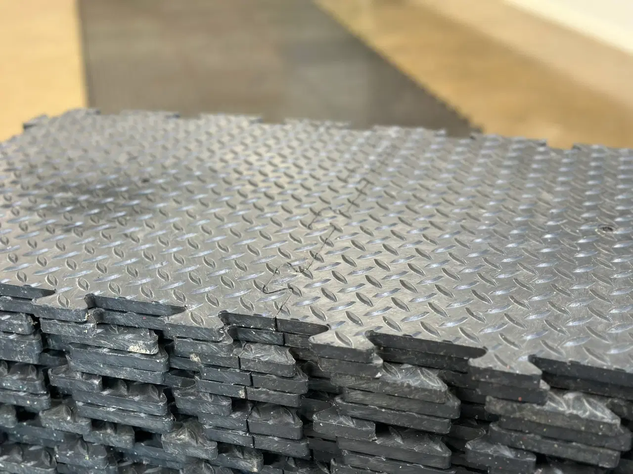 Billede 4 - PVC fliser / gummigulv