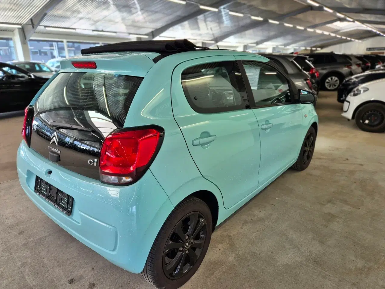 Billede 5 - Citroën C1 1,0 VTi Airscape Iconic start/stop 68HK 5d