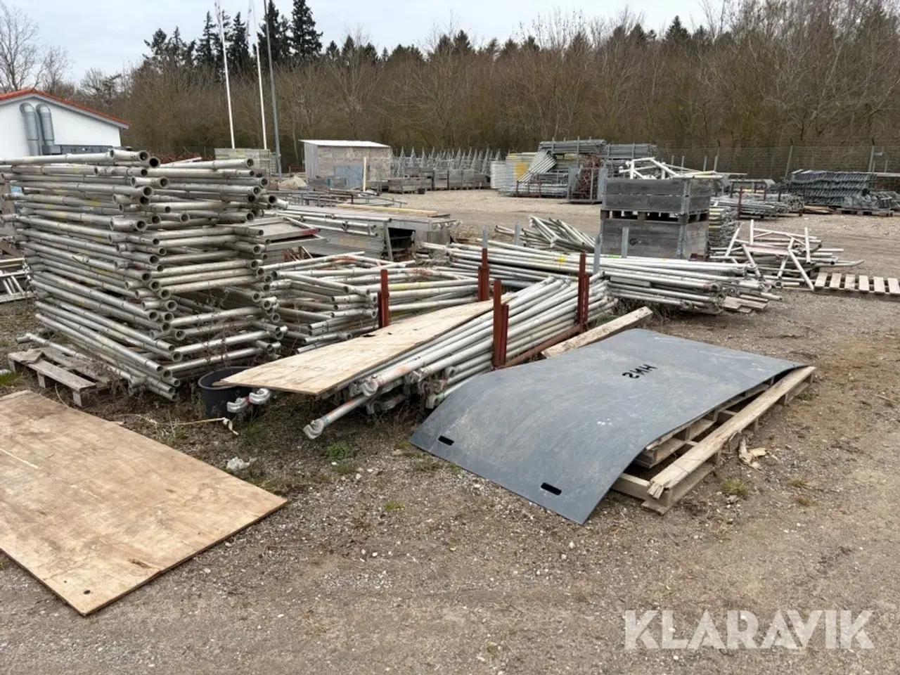 Billede 1 - Facade stillads komplet