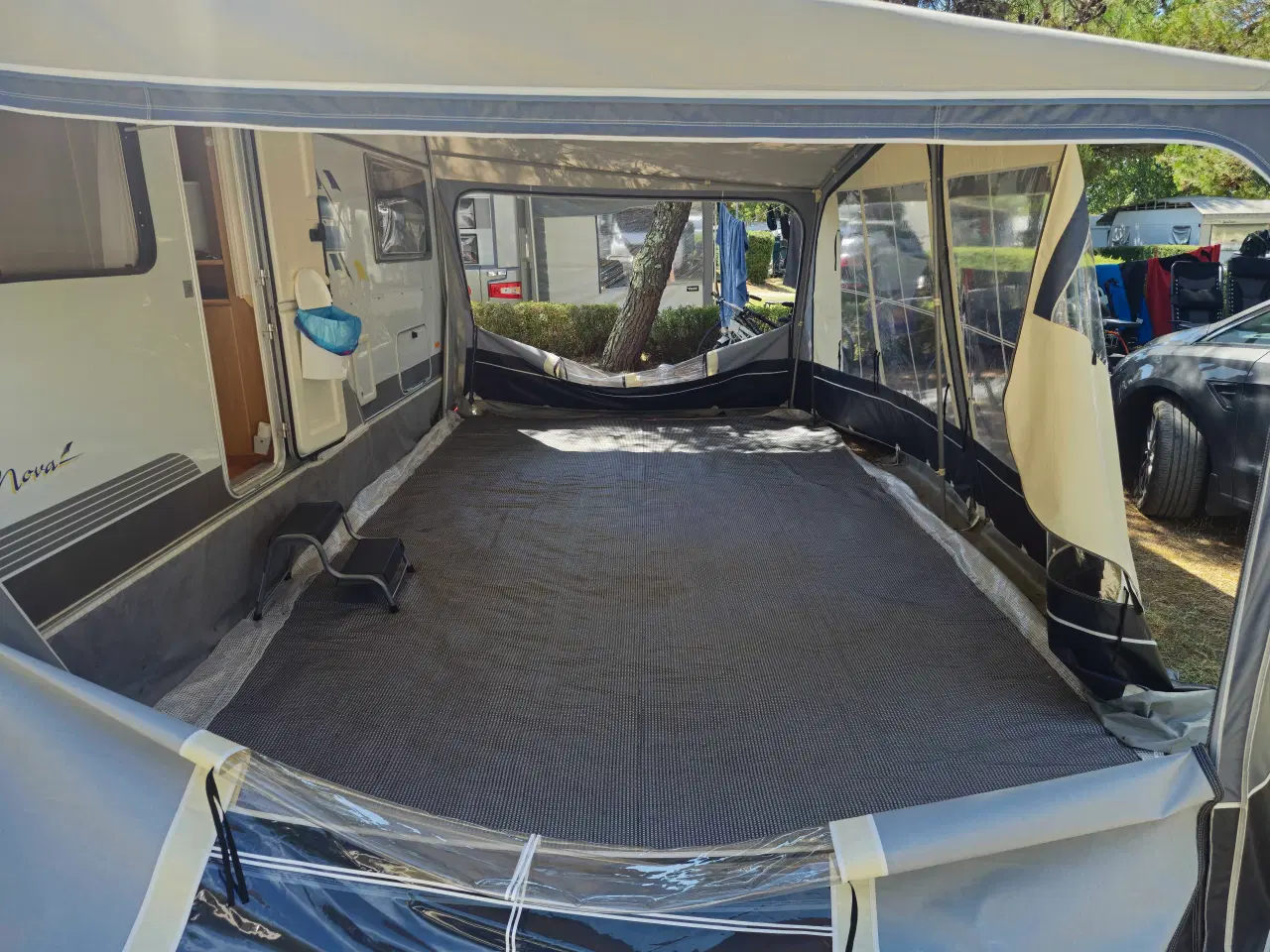 Billede 11 - Velholdt Hymer Campingvogn sælges