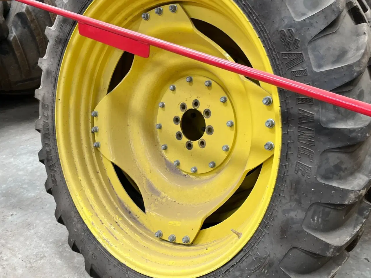 Billede 4 - Alliance Row Crop  300/95R46