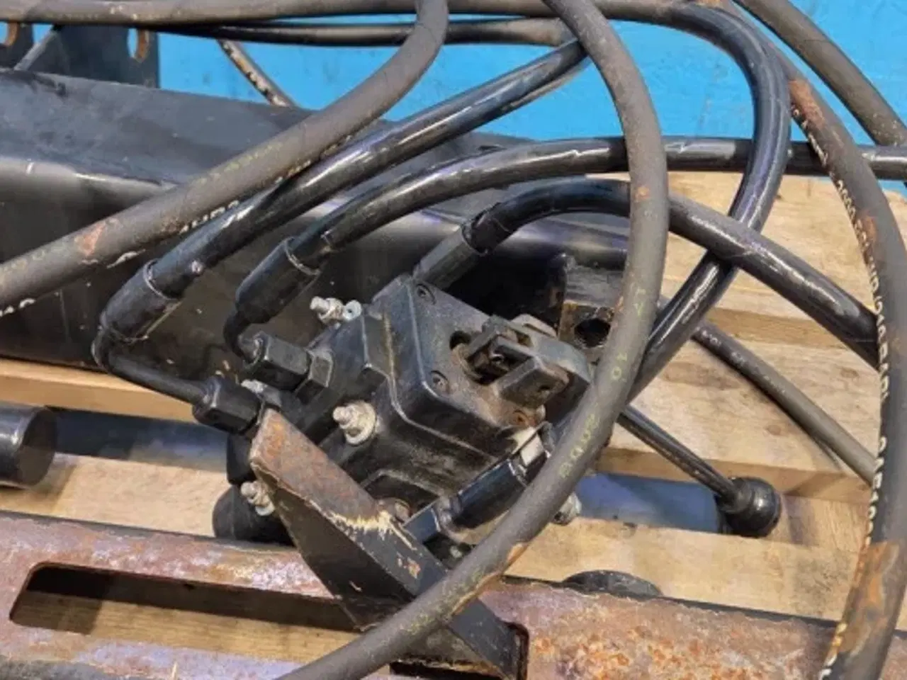 Billede 21 - New Holland BB9090 Balleudkast Sæt 700144160