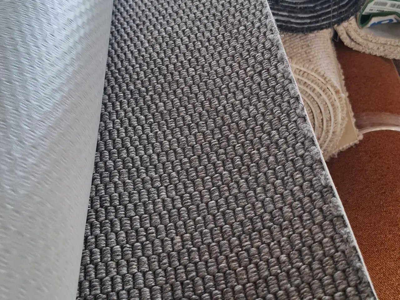 Billede 3 - Gulvtæppe Rester