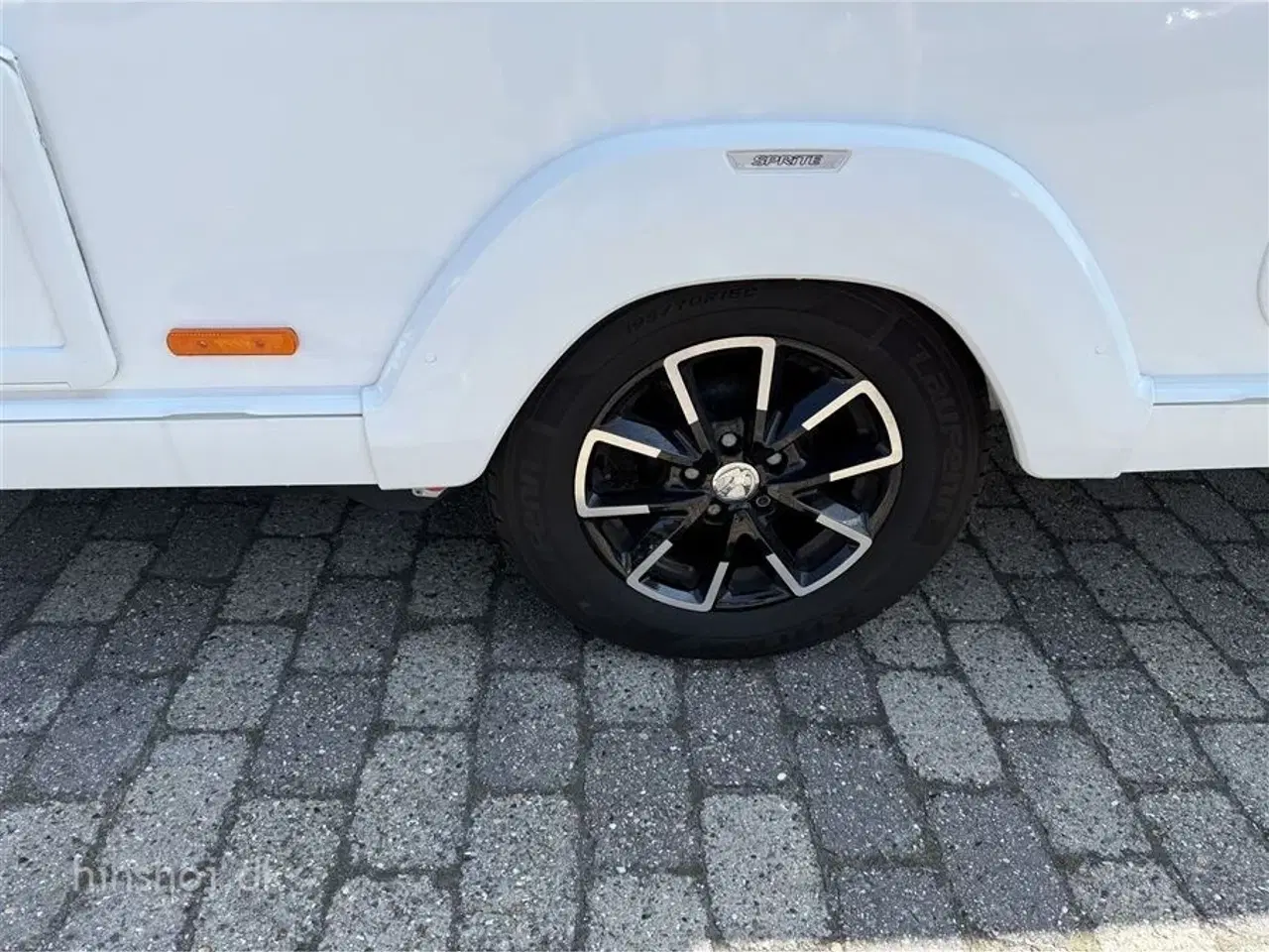 Billede 19 - 2023 - Sprite Mondial 490 SE   Næsten helt ny rejsevogn med enkelsenge fra Hinshøj Caravan A/S