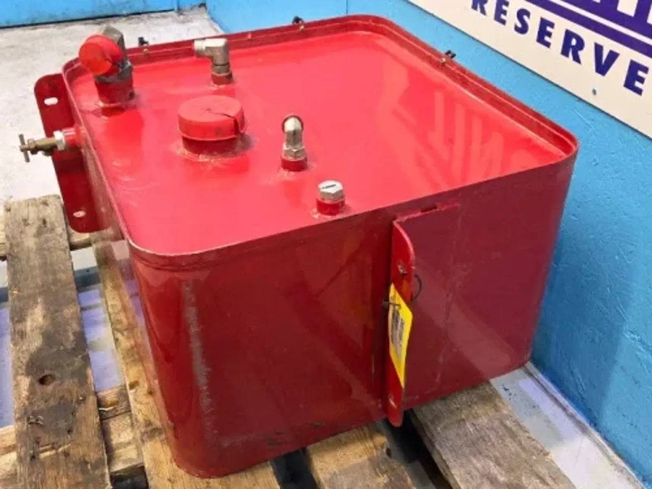 Billede 7 - Case 9120 Hydraulikolietank 87738122