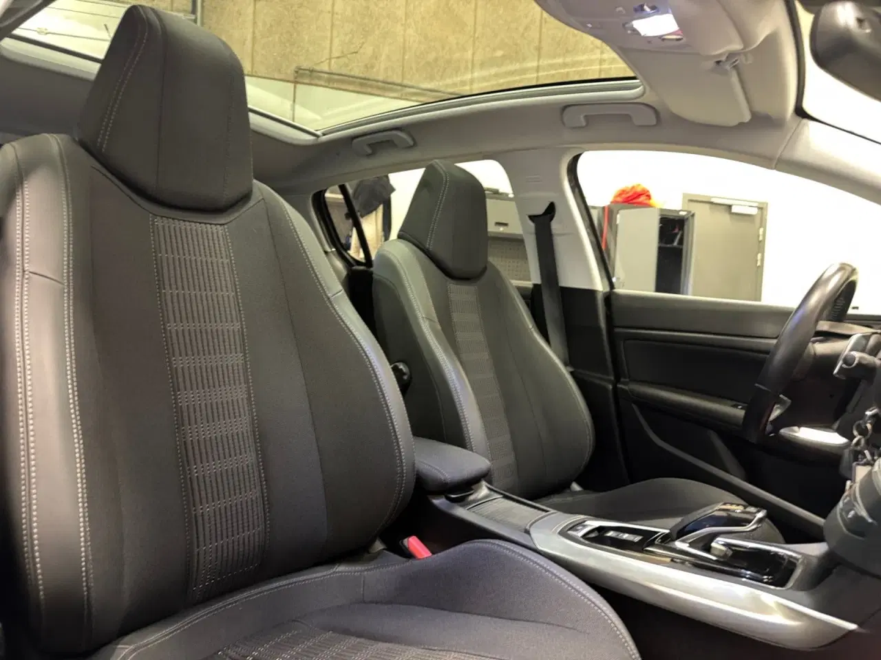 Billede 17 - Peugeot 308 1,5 BlueHDi 130 Selection Sky EAT8