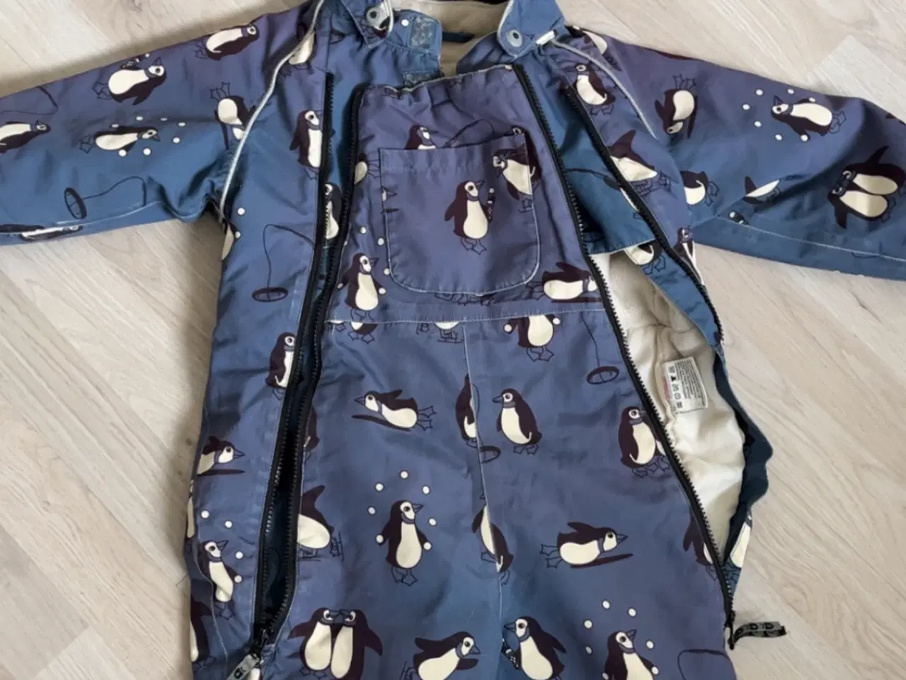 Billede 8 - Drengebluser - t-shirt - dragt - fleecetrøjer 