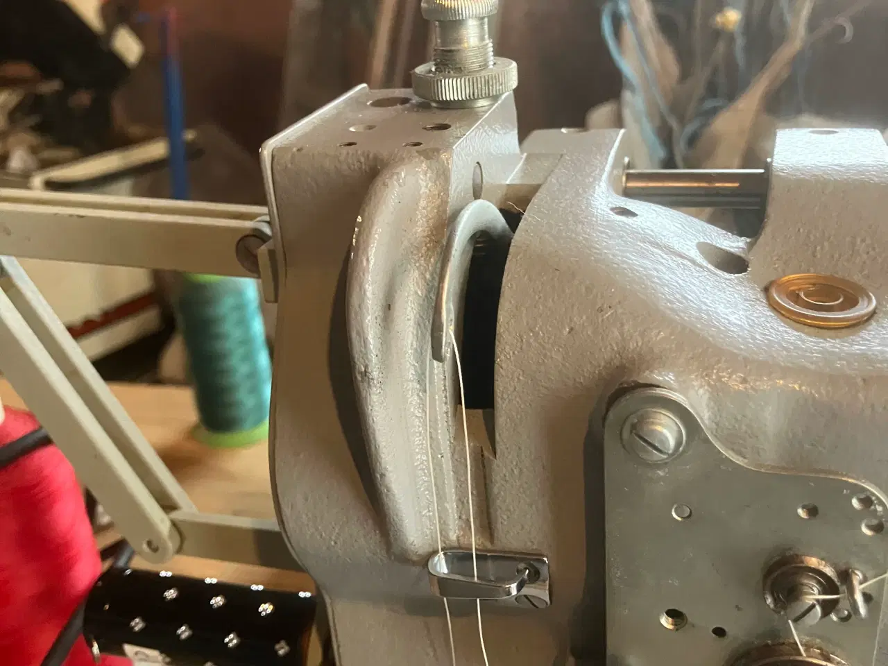 Billede 4 - Symaskinen 