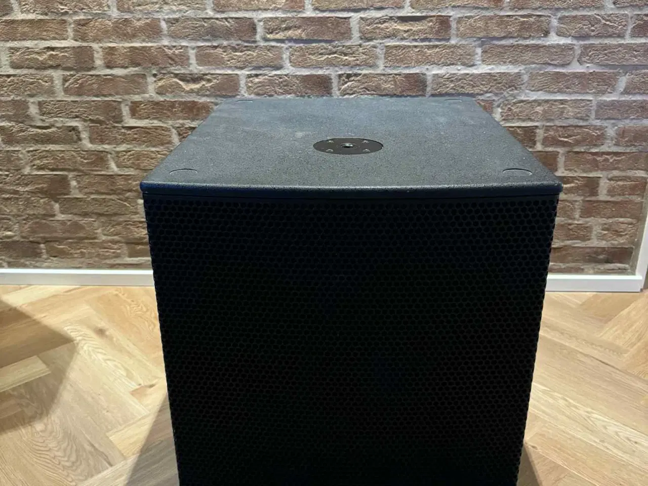 Billede 2 - FBT Vertus CLA 118 SA + DLT 15A – Komplet lydpakke