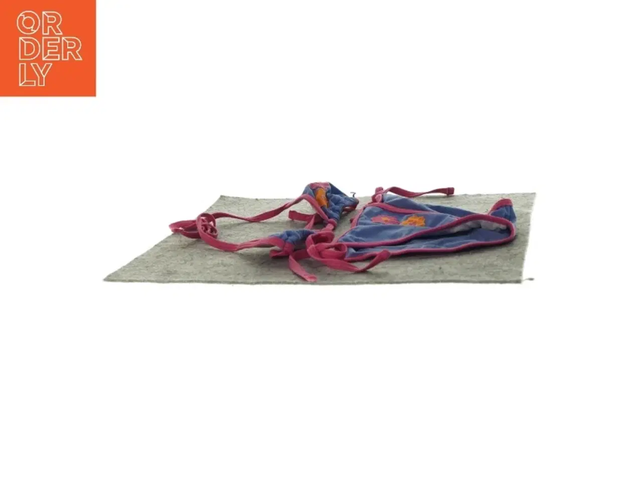 Billede 3 - Bikini (str. 110)