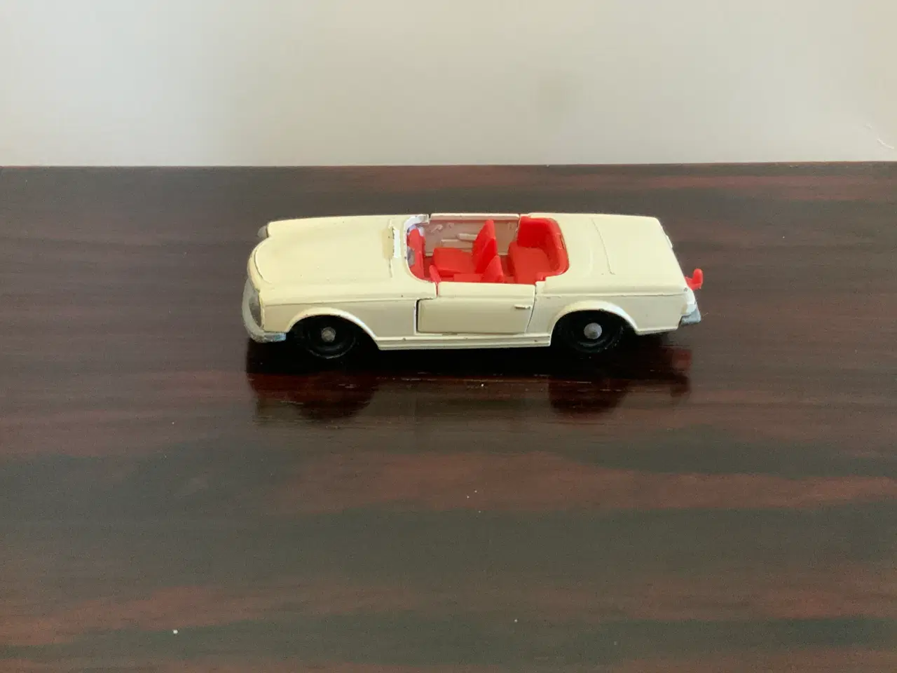 Billede 1 - Matchbox No. 27 Mercedes 230 SL