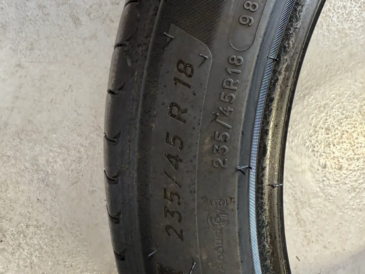 Billede 2 - Michelin e primacy T2 235/45 18 98v