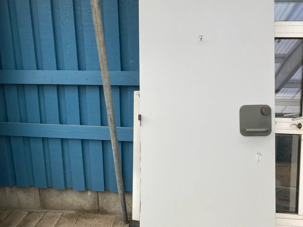 Billede 2 - Massiv dør   2stk 82x 205 cm eller 2 stk 73x 205