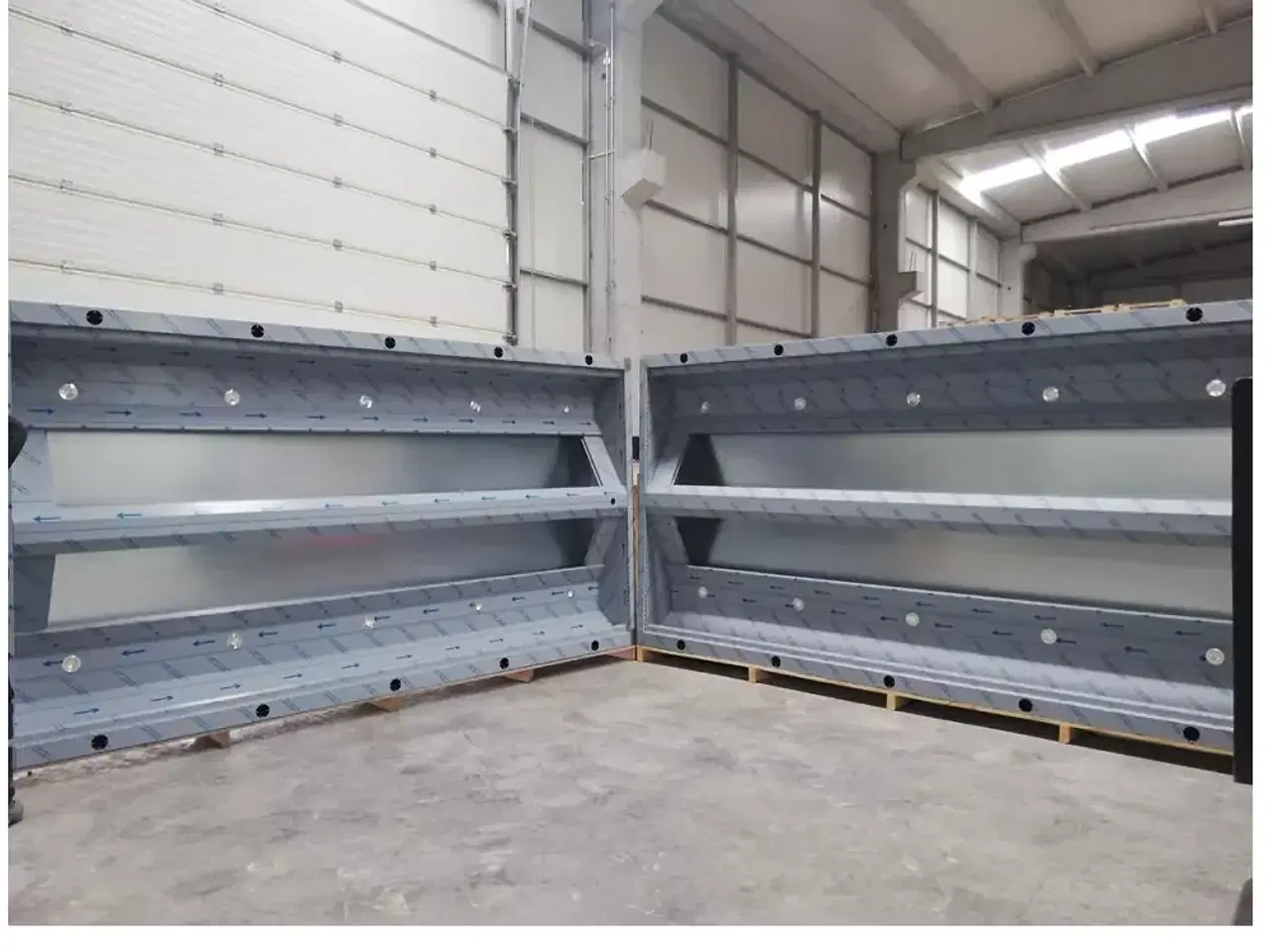 Billede 5 - Industriemfang med motor – 1200 x 950 x 520 mm