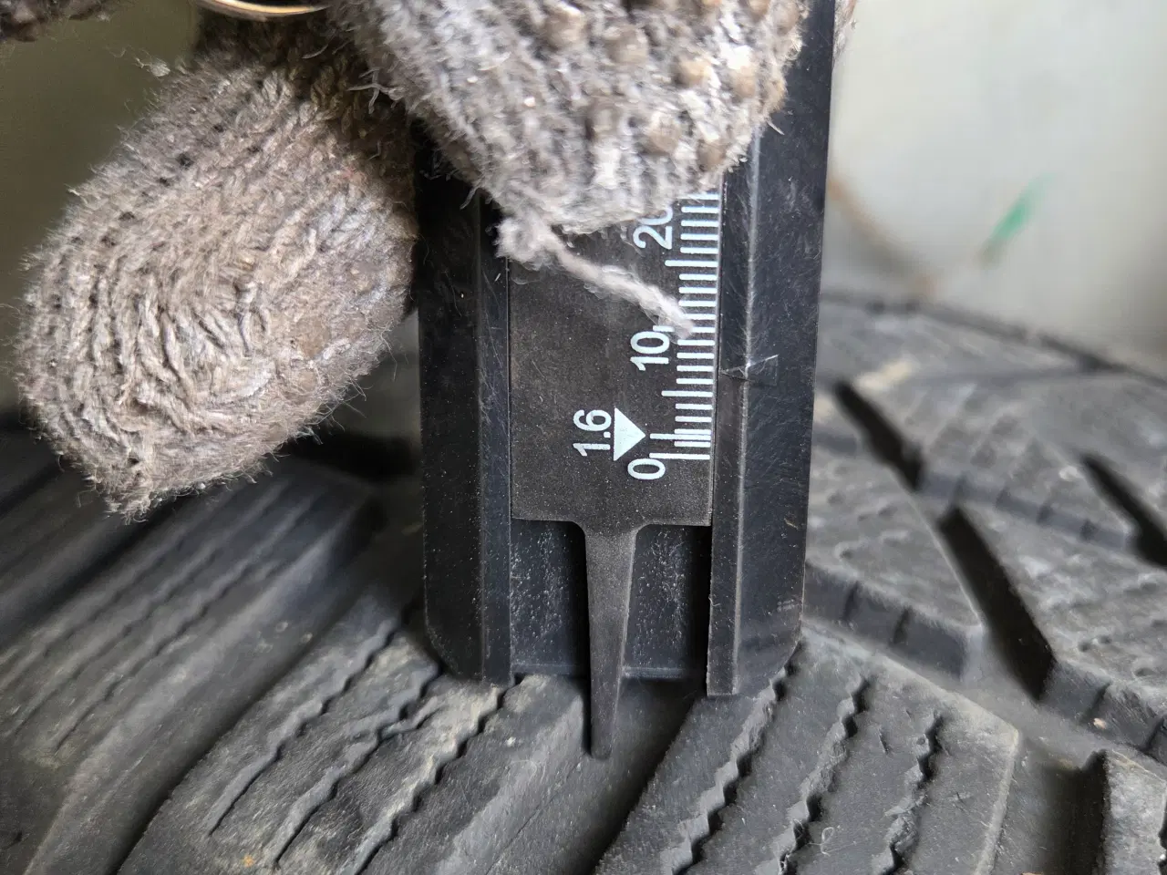 Billede 4 - 2 stk sælge med dæk