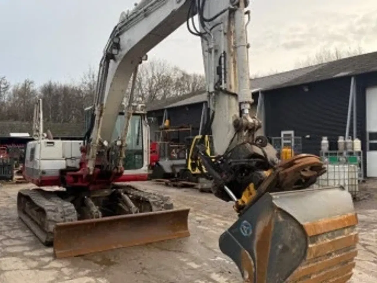 Billede 4 - Gravemaskine med rotortilt