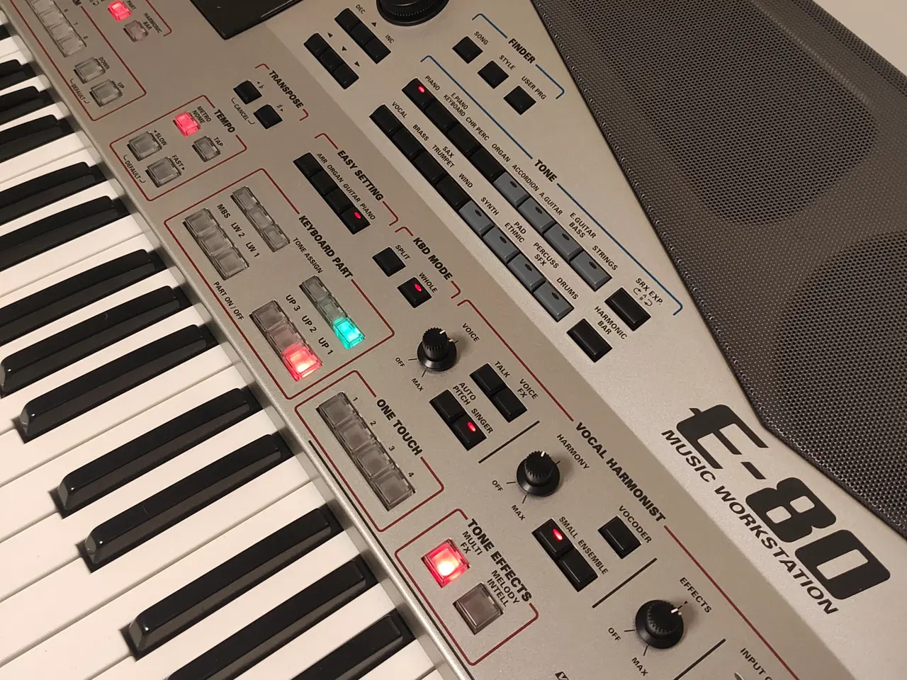 Billede 1 - Arrangementskeyboard, Roland E80