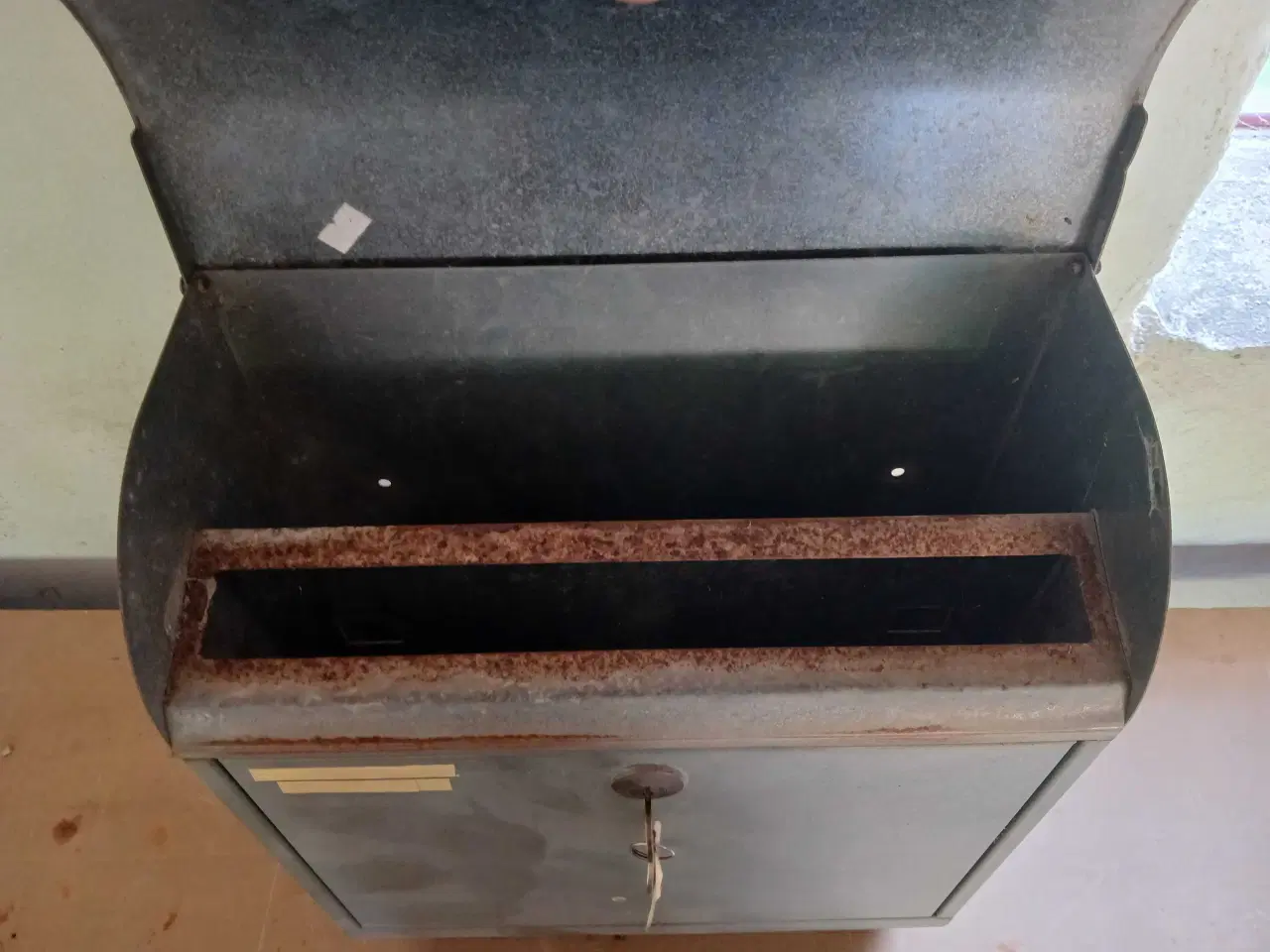 Billede 4 - Postkasse