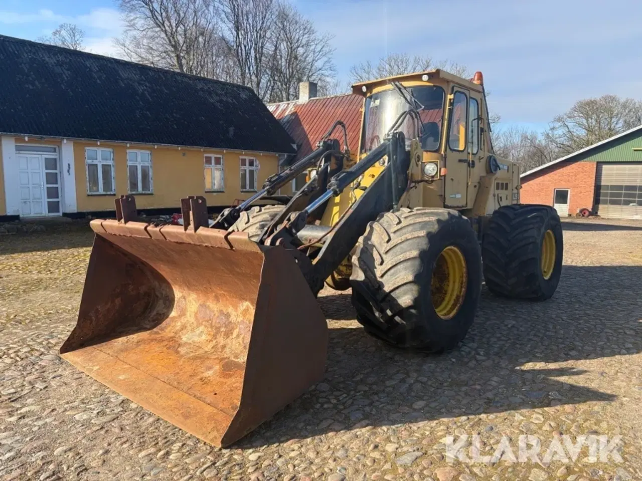 Billede 1 - Gummiged Volvo BM L90 med breder hjul