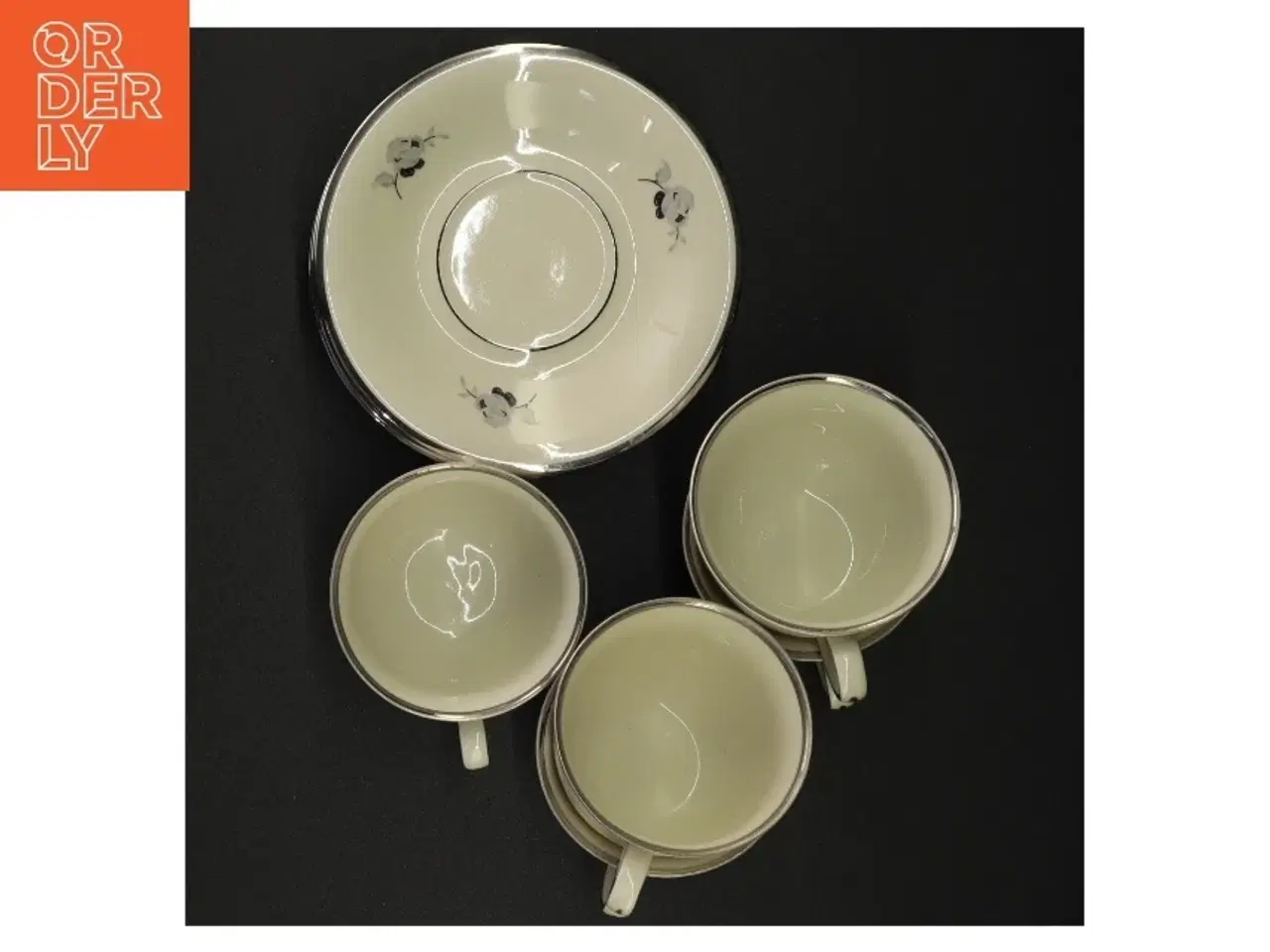 Billede 3 - Porcelænskopper og underkopper fra Københavns Porcellains Maleri (str. Diameter 13 cm kop 8 x 7 cm)