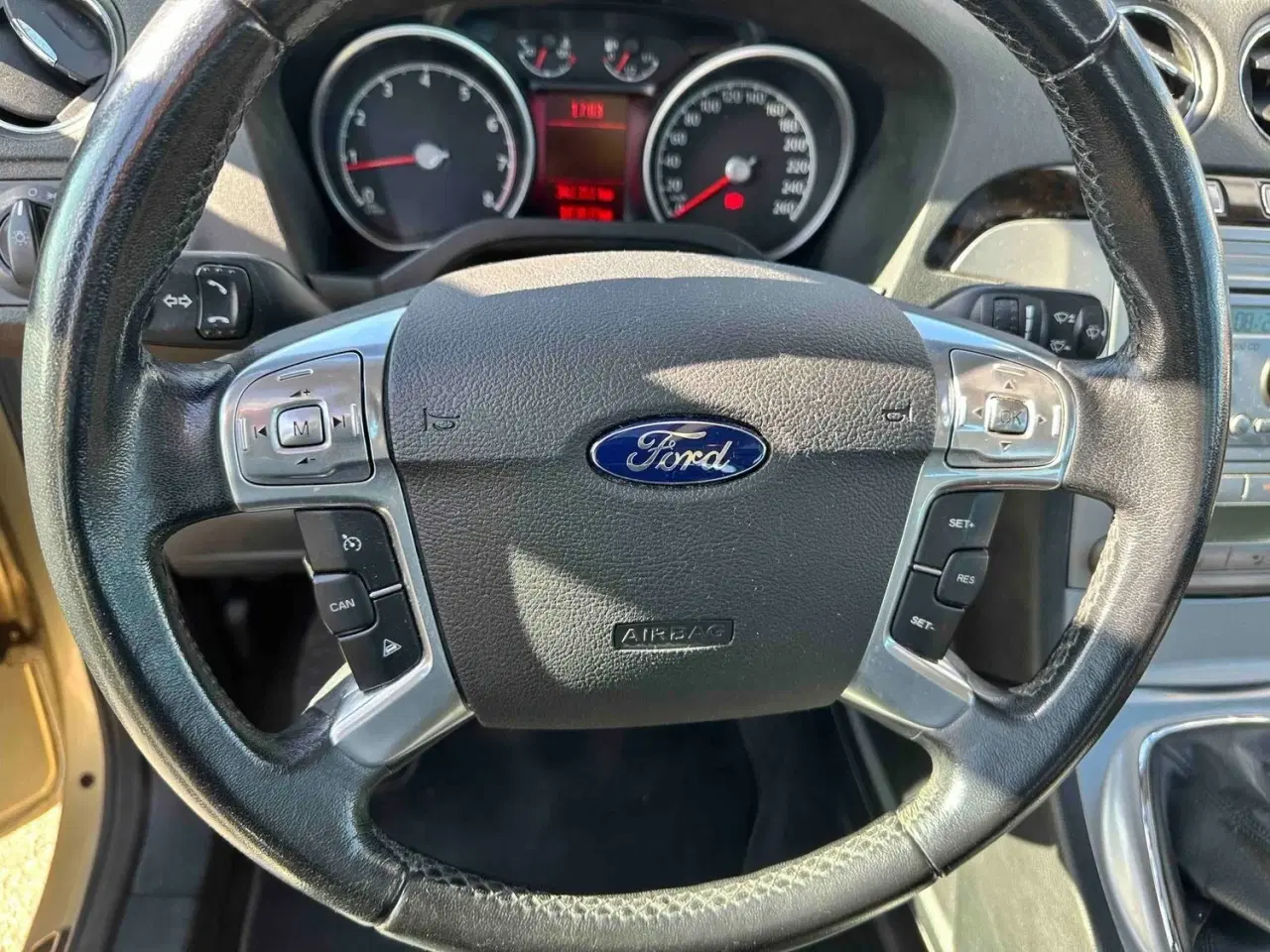 Billede 12 - Ford Galaxy 2,0 145 Ghia 7prs