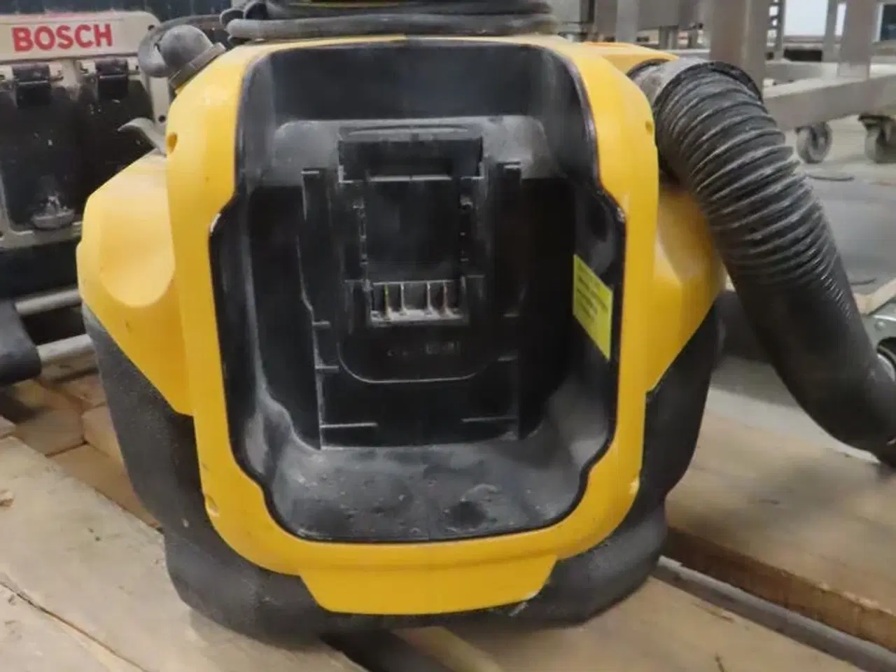 Billede 3 - Akku-støvsuger DEWALT