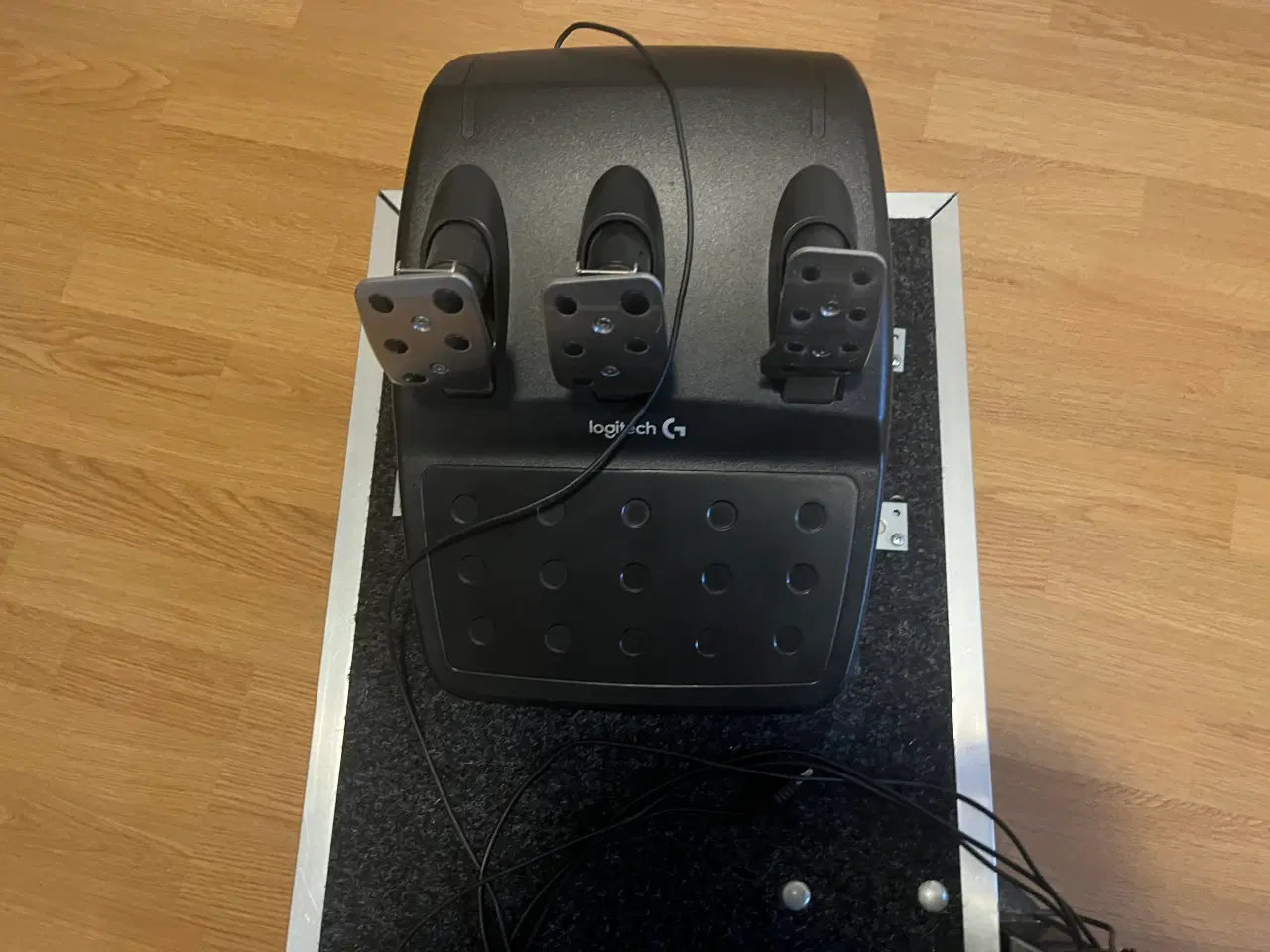 Billede 4 - Gamerstol - specialbygget. Incl. tilbehør