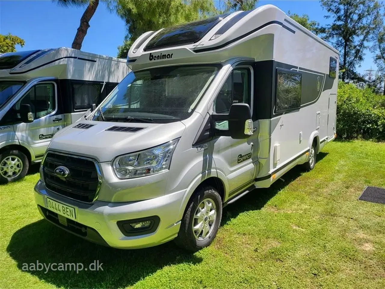 Billede 1 - 2025 - Benimar Tessoro 444   Rummelig top udstyret Camper