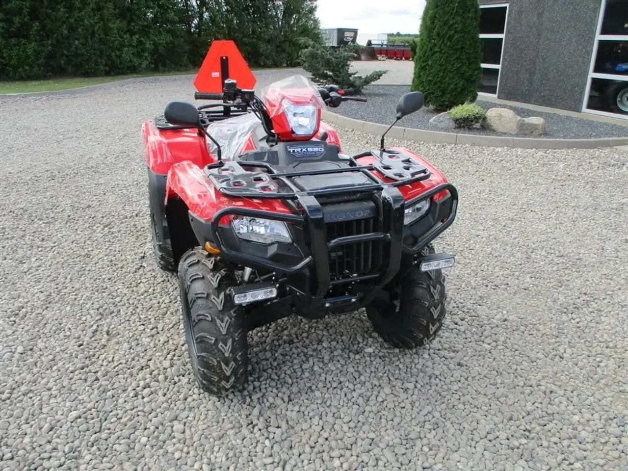 Billede 17 - Honda TRX 520 FA Traktor. STORT LAGER AF HONDA ATV. Vi hjælper gerne med at levere den til dig, og bytter gerne. KØB-SALG-BYTTE se mere på www.limas.dk