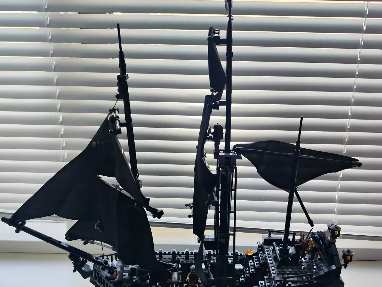 Billede 1 - Black Pearl med Lego Davy Jones