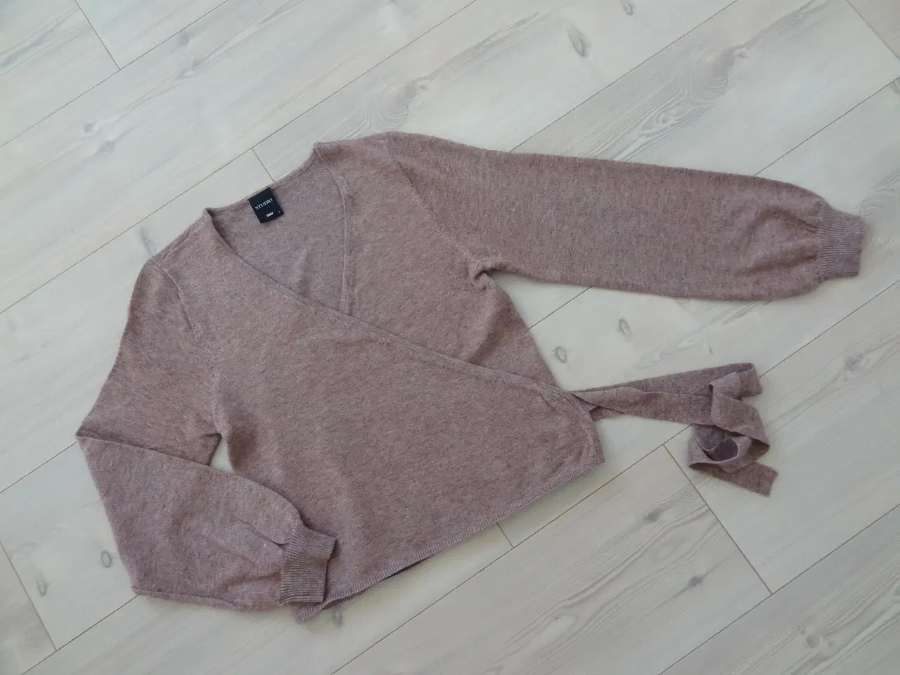 Billede 4 -   Bluse, ONLY Studio, Overdel, Cardigan, Slåomblus