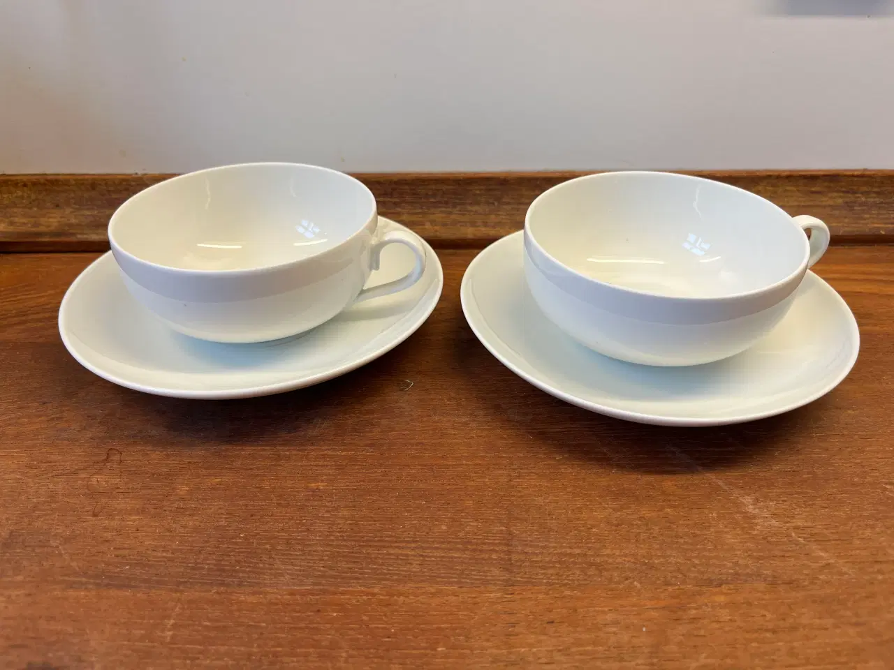 Billede 1 - Elegance hvid, Tekop sæt nr 108+473, 5x10 cm, Bing