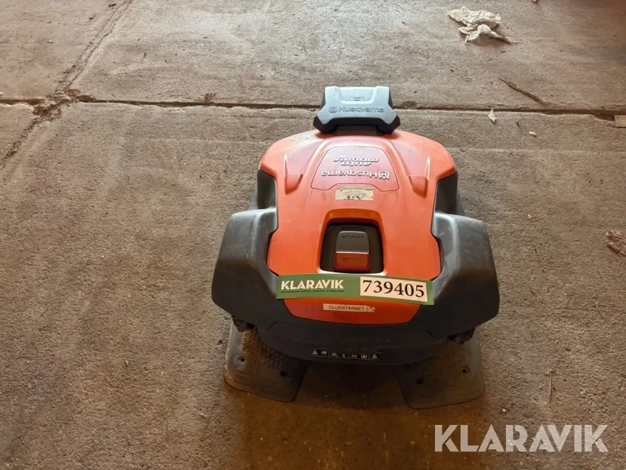 Billede 4 - Robot plæneklipper Husqvarna 550 med ladestation