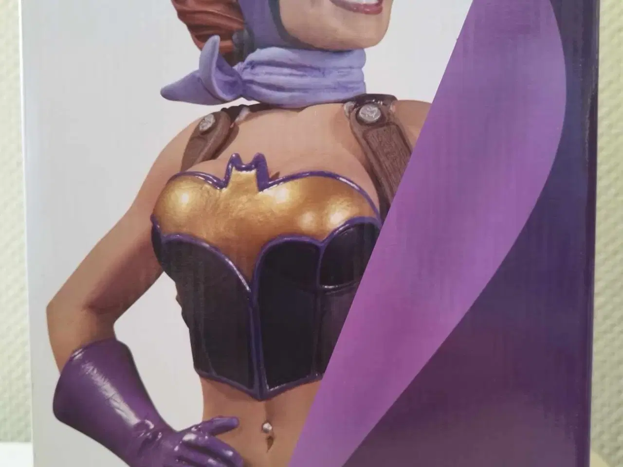 Billede 13 - Figur af Batgirl
